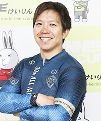 小林泰正