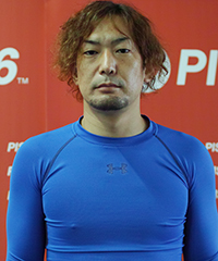 大谷靖茂