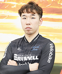 菊池岳仁