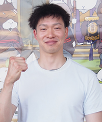 稲毛知也