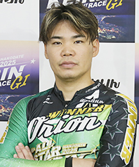 吉田拓矢の顔写真