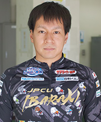 土田栄二