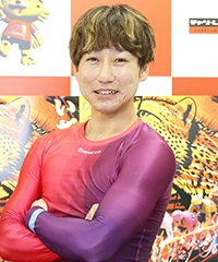 泉慶輔