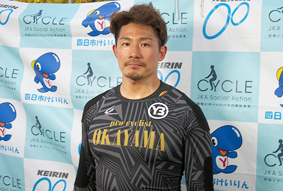 片岡迪之の顔写真