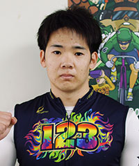 火島裕輝