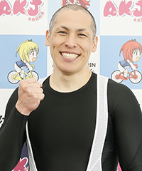 河端朋之