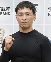 山賀雅仁