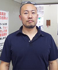 塚本勝士