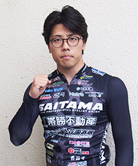 川田真也