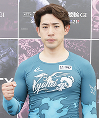 新山響平