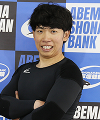 長谷川飛向