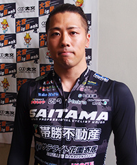 川田真也