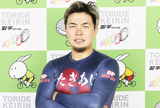 松岡辰泰の写真