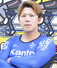 川上隆義