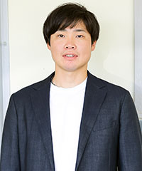 山崎航