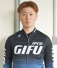 野崎翼