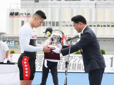 優勝写真