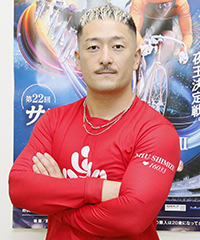 松井宏佑
