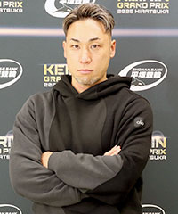 郡司浩平の顔写真