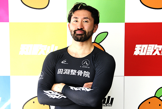 中西大の顔写真