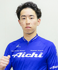 真木寛斗