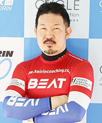 伊藤信