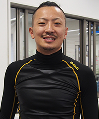 伊藤歩登