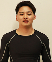 田中衛太