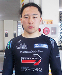 中村龍吉
