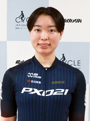小原乃亜